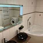 Apartment Humboldt 3 Schlafzimmer,wifi, Netflix Parken, Terrasse, Klimatisiert, Nähe Zentrum