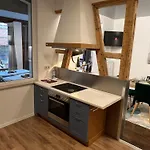 Apartment Humboldt 3 Schlafzimmer,wifi, Netflix Parken, Terrasse, Klimatisiert, Nähe Zentrum Jena