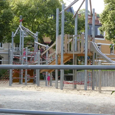 Humboldt 3 Schlafzimmer,wifi, Netflix Parken, Terrasse, Klimatisiert, Naehe Zentrum Διαμέρισμα *