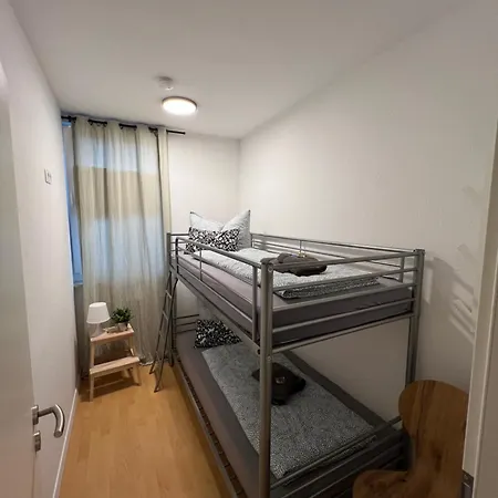 Humboldt 3 Schlafzimmer,wifi, Netflix Parken, Terrasse, Klimatisiert, Naehe Zentrum
