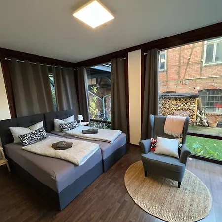 Humboldt 3 Schlafzimmer,wifi, Netflix Parken, Terrasse, Klimatisiert, Naehe Zentrum Jena