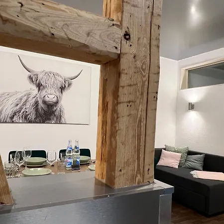 Humboldt 3 Schlafzimmer,wifi, Netflix Parken, Terrasse, Klimatisiert, Naehe Zentrum Apartment *