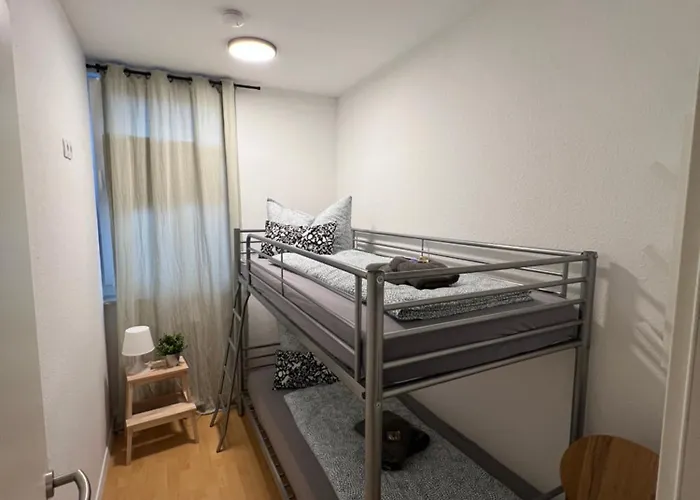 Humboldt 3 Schlafzimmer,wifi, Netflix Parken, Terrasse, Klimatisiert, Naehe Zentrum