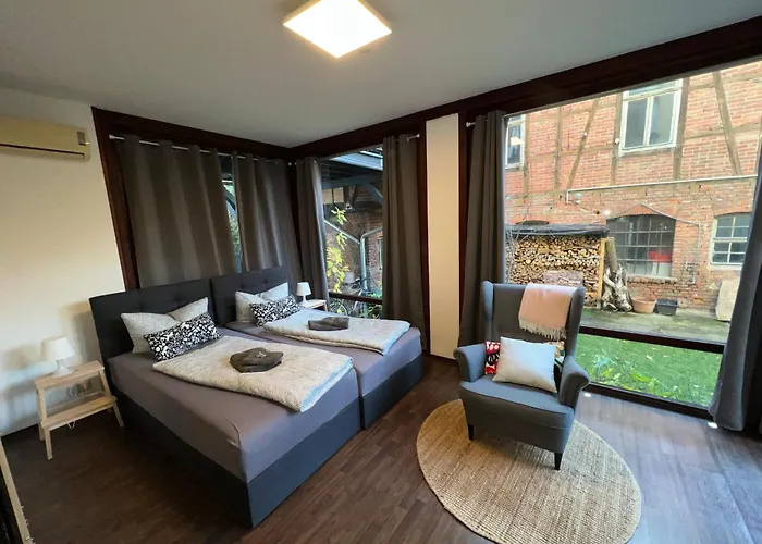 Humboldt 3 Schlafzimmer,wifi, Netflix Parken, Terrasse, Klimatisiert, Naehe Zentrum Jena