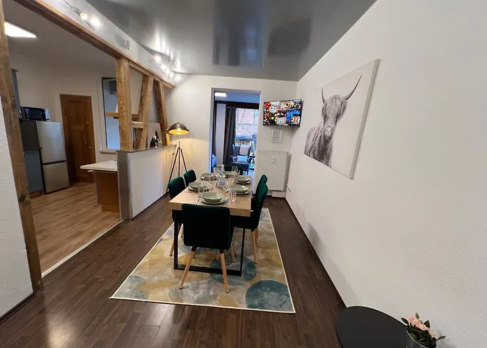 Humboldt 3 Schlafzimmer,wifi, Netflix Parken, Terrasse, Klimatisiert, Naehe Zentrum * Jena